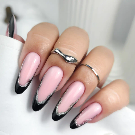 Yoshi Lakier Hybrydowy 605 Woman In Black UV LED 6 ml