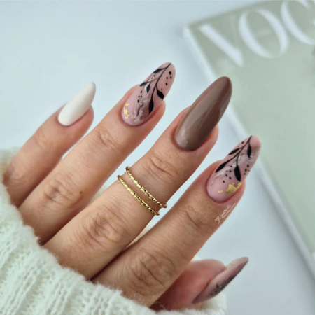 Yoshi Lakier Hybrydowy 321 Frate Frappe UV LED 6 ml